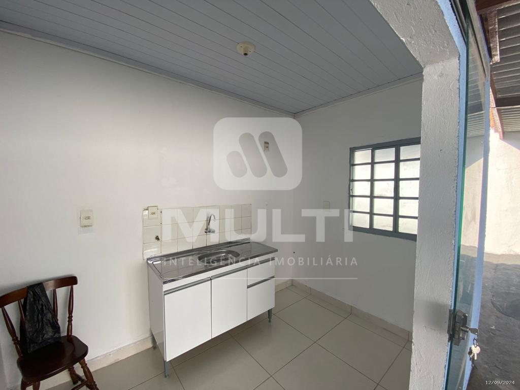 Casa à venda com 3 quartos, 57m² - Foto 5
