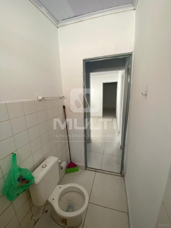 Casa à venda com 3 quartos, 57m² - Foto 8