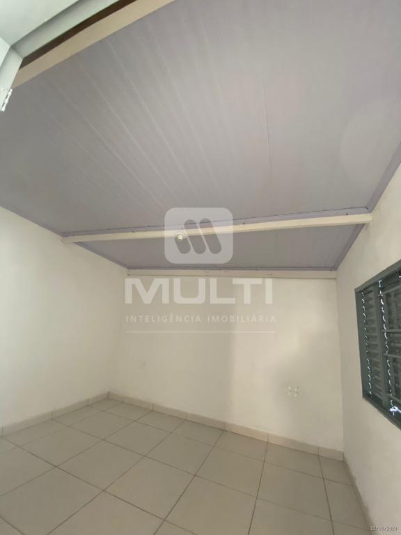 Casa à venda com 3 quartos, 57m² - Foto 13