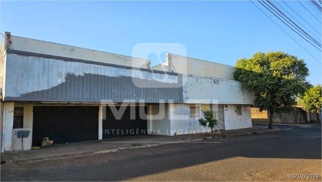 Loja-Salão à venda com 1 quarto, 1000m² - Foto 1