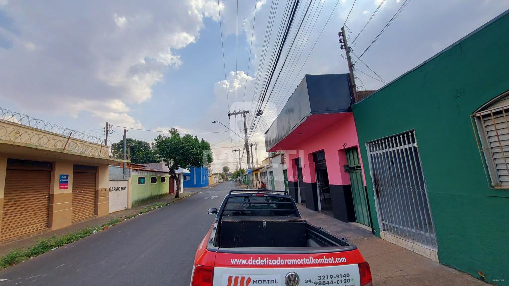 Loteamento e Condomínio à venda com 1 quarto, 816m² - Foto 2
