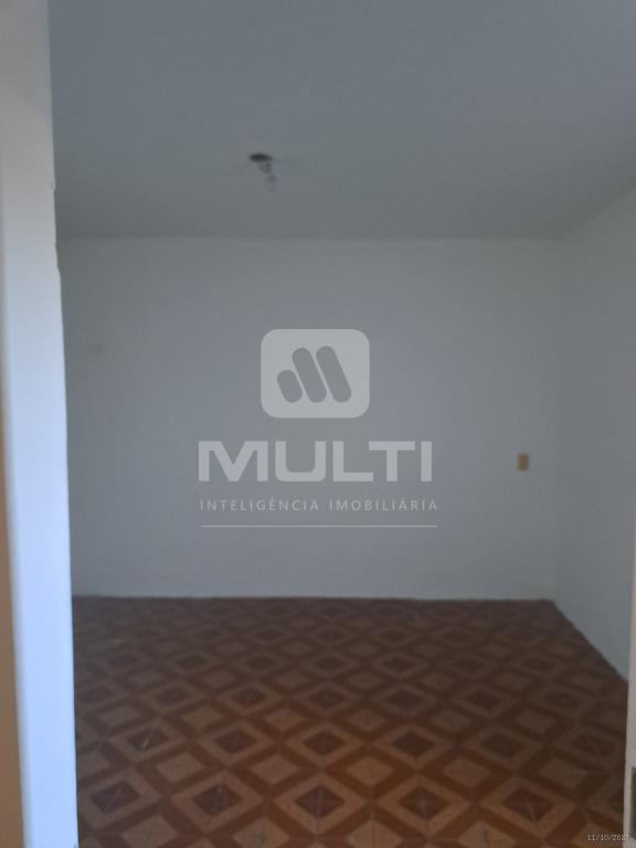 Casa à venda com 5 quartos, 236m² - Foto 22