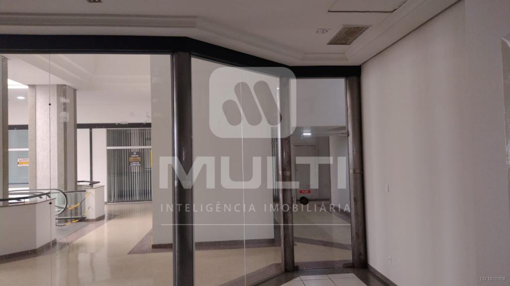 Loja-Salão à venda com 1 quarto, 37m² - Foto 3
