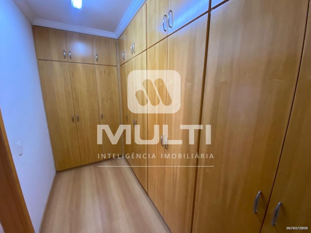 Apartamento, 4 quartos, 253 m² - Foto 2