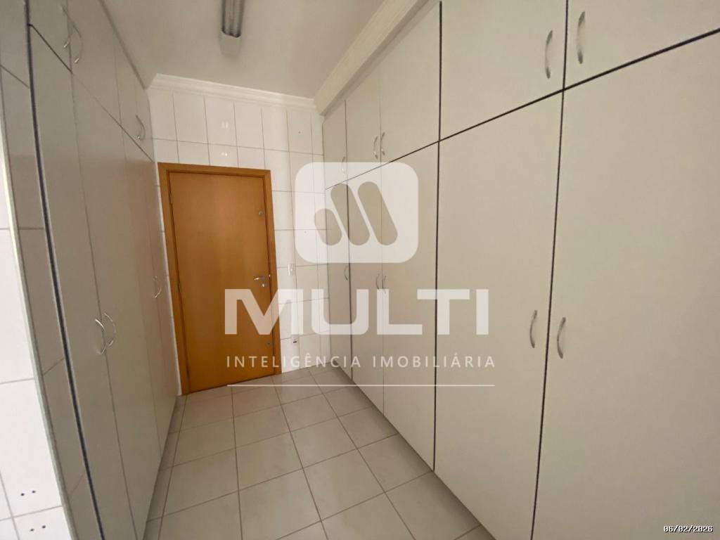 Apartamento, 4 quartos, 253 m² - Foto 12