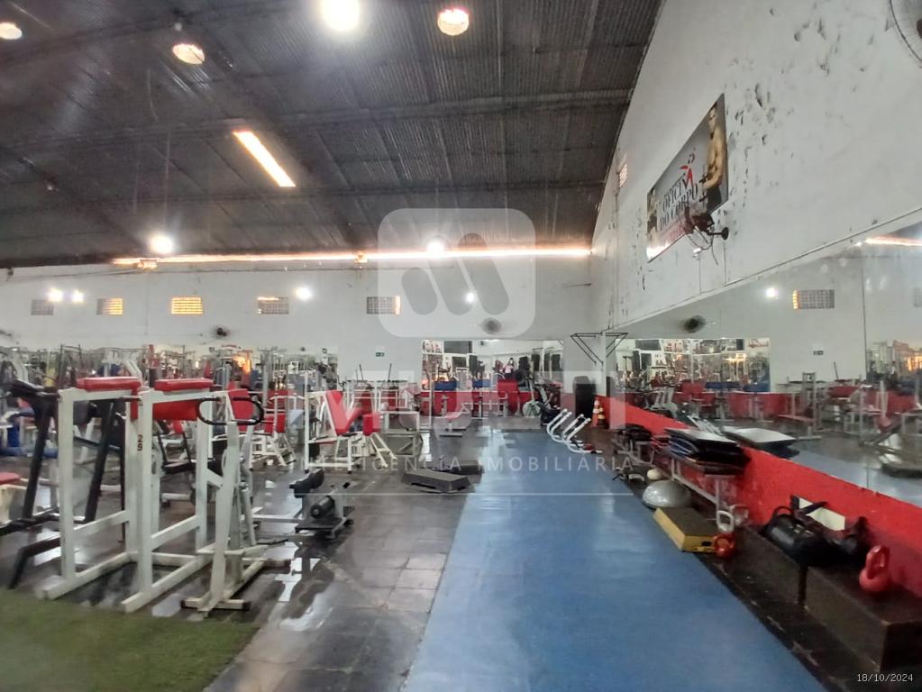 Depósito-Galpão-Armazém à venda com 1 quarto, 720m² - Foto 2