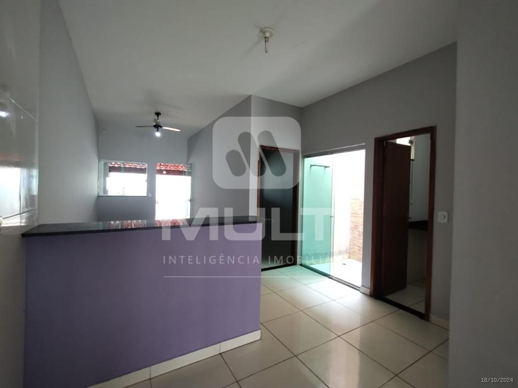 Casa à venda com 2 quartos, 84m² - Foto 7