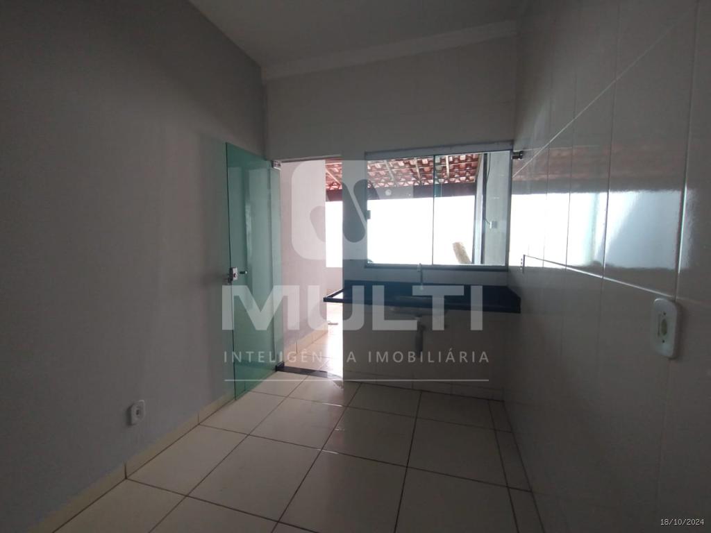 Casa à venda com 2 quartos, 84m² - Foto 10