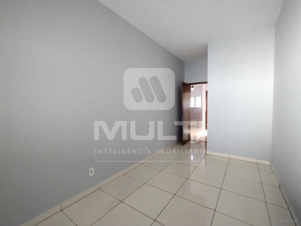 Casa à venda com 2 quartos, 84m² - Foto 17