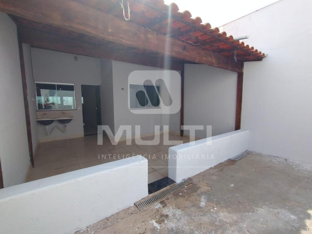 Casa à venda com 2 quartos, 84m² - Foto 20