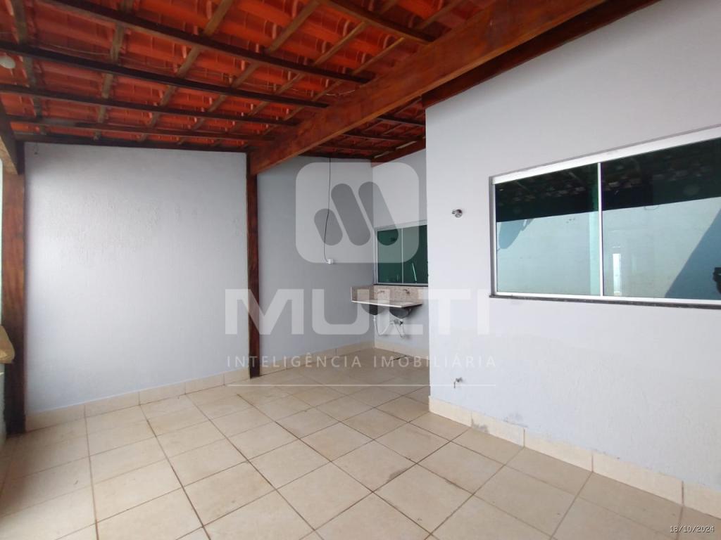 Casa à venda com 2 quartos, 84m² - Foto 26