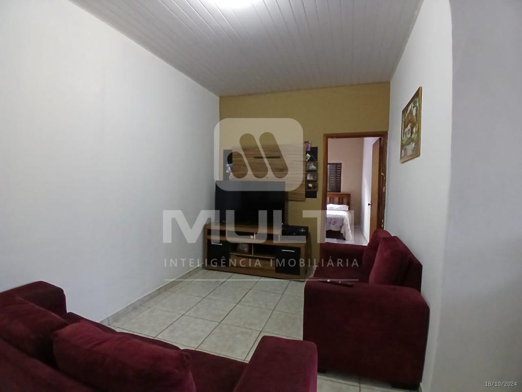 Casa, 3 quartos, 182 m² - Foto 2