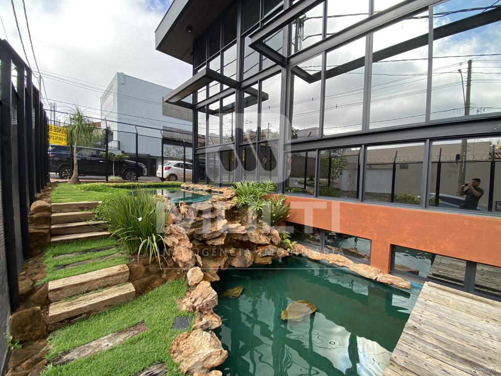 Prédio Inteiro à venda com 1 quarto, 800m² - Foto 3