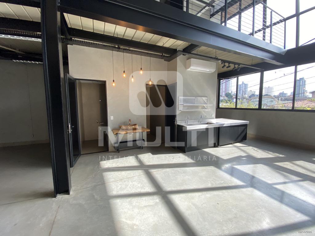 Prédio Inteiro à venda com 1 quarto, 800m² - Foto 7