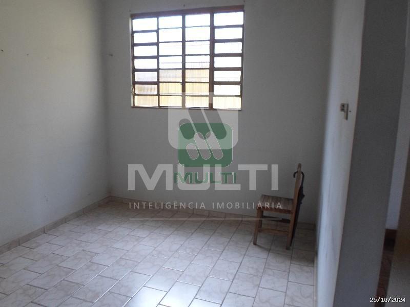 Casa à venda com 3 quartos, 103m² - Foto 6