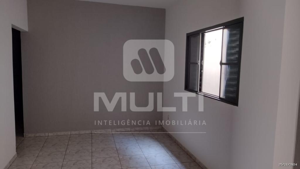 Casa, 3 quartos, 250 m² - Foto 3