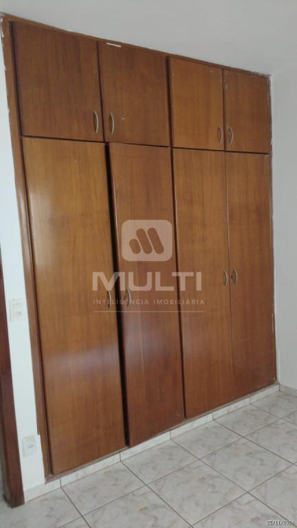 Casa, 3 quartos, 250 m² - Foto 6