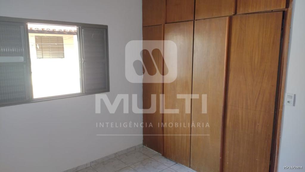 Casa, 3 quartos, 250 m² - Foto 8