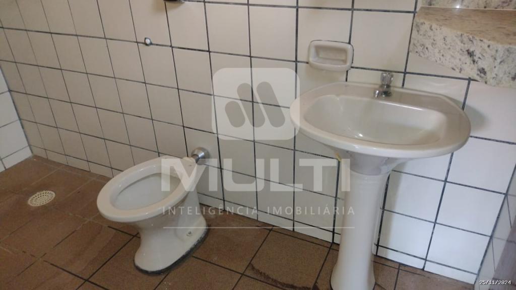 Casa, 3 quartos, 250 m² - Foto 9