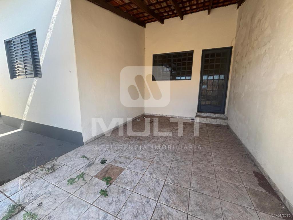 Casa, 2 quartos, 64 m² - Foto 1