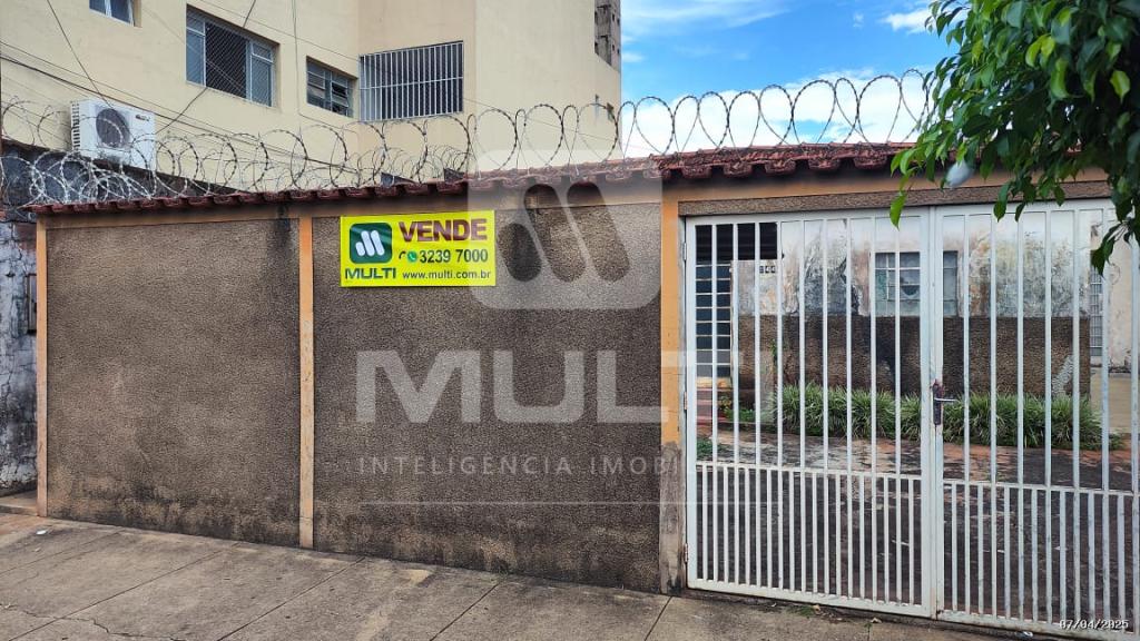 Casa, 2 quartos, 270 m² - Foto 1