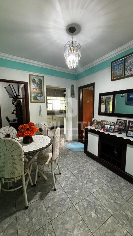 Casa à venda com 3 quartos, 157m² - Foto 4