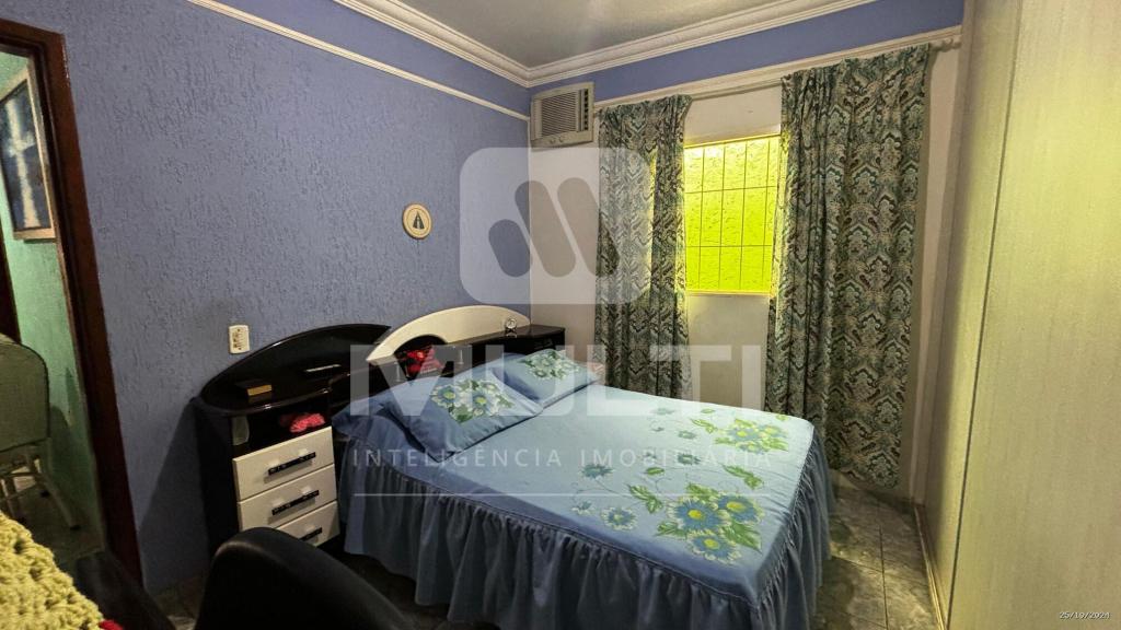 Casa à venda com 3 quartos, 157m² - Foto 14