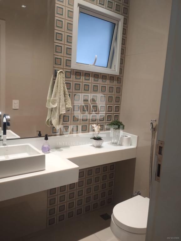 Casa à venda com 3 quartos, 214m² - Foto 10