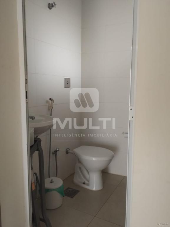 Casa à venda com 3 quartos, 214m² - Foto 24