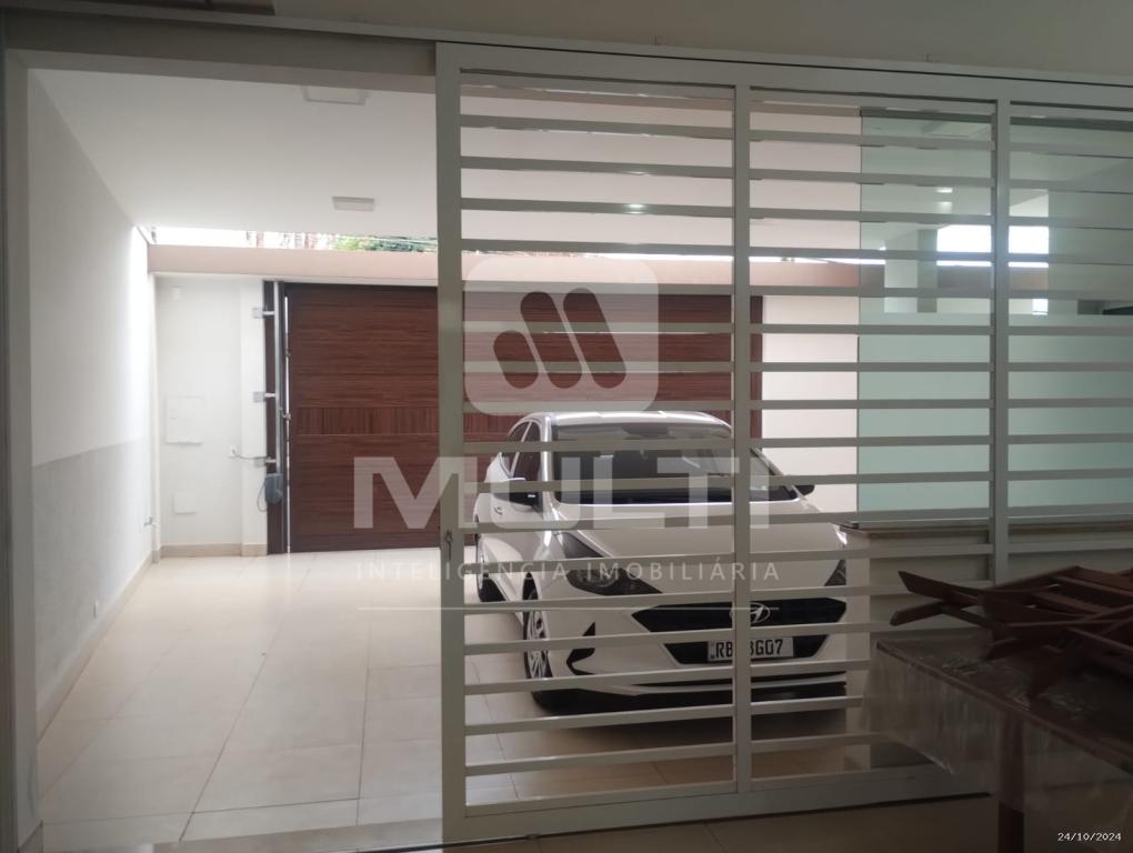 Casa à venda com 3 quartos, 214m² - Foto 30