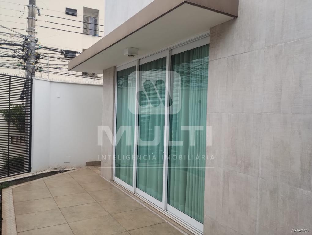 Casa à venda com 3 quartos, 214m² - Foto 36