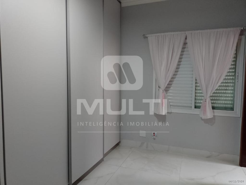 Casa à venda com 4 quartos, 301m² - Foto 7