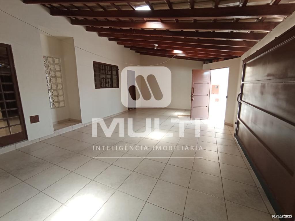 Casa, 3 quartos, 174 m² - Foto 2