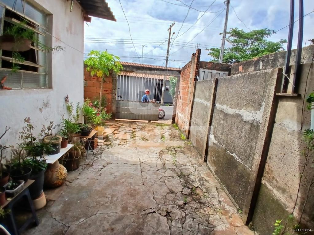 Terreno à venda com 6 quartos, 187m² - Foto 6