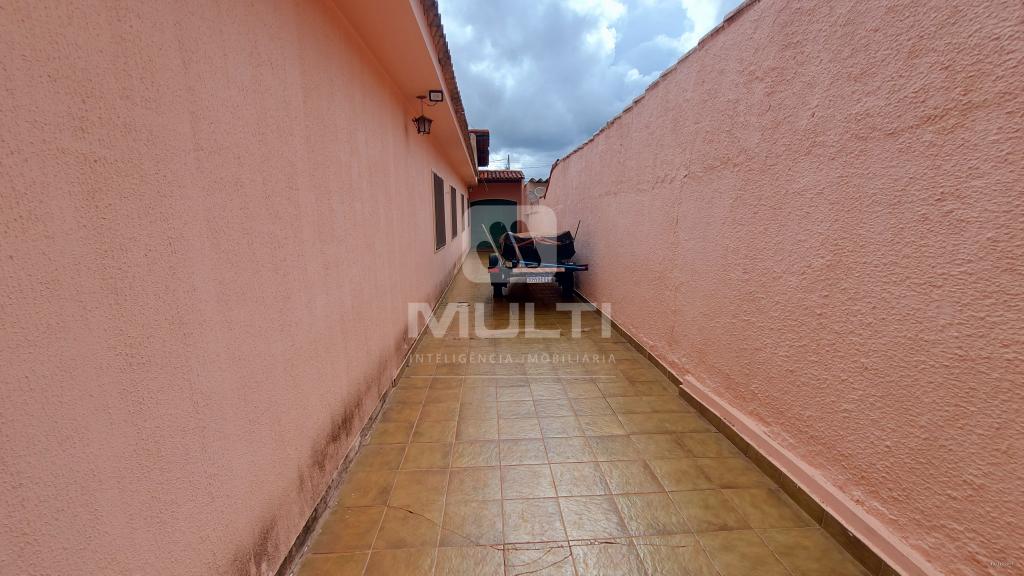 Casa à venda com 8 quartos, 349m² - Foto 13