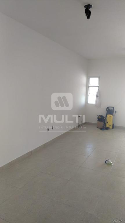 Casa à venda com 3 quartos, 170m² - Foto 5