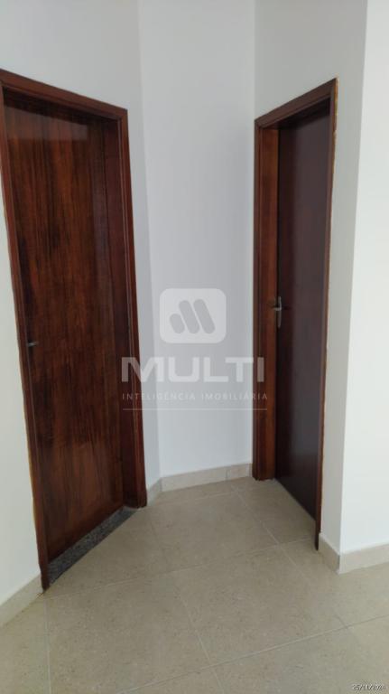Casa à venda com 3 quartos, 170m² - Foto 10