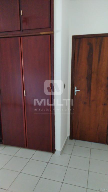 Casa à venda com 3 quartos, 170m² - Foto 12