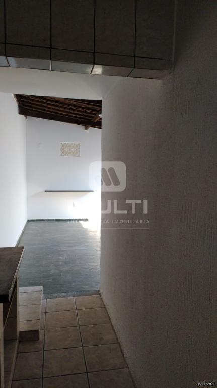 Casa à venda com 3 quartos, 170m² - Foto 14