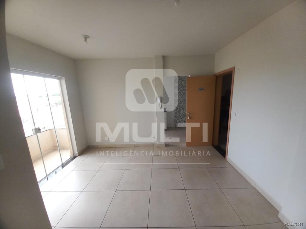 Apartamento, 2 quartos, 76 m² - Foto 2