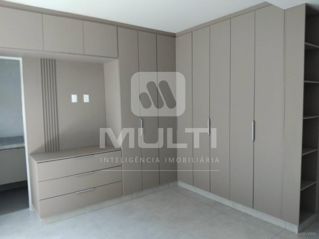 Casa, 3 quartos, 198 m² - Foto 4