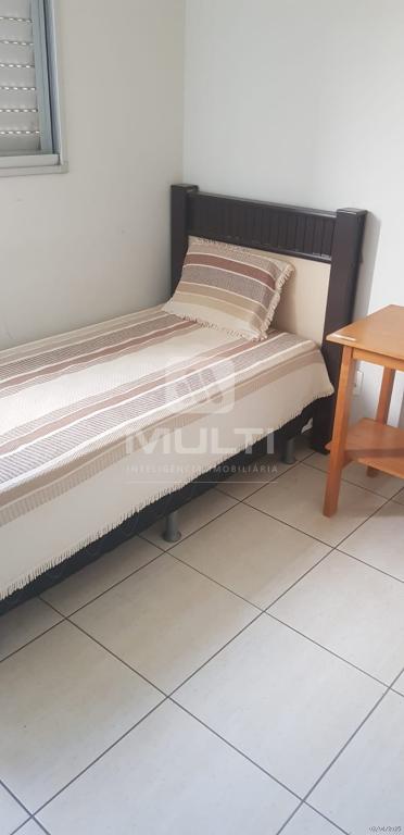 Apartamento à venda com 2 quartos, 60m² - Foto 7