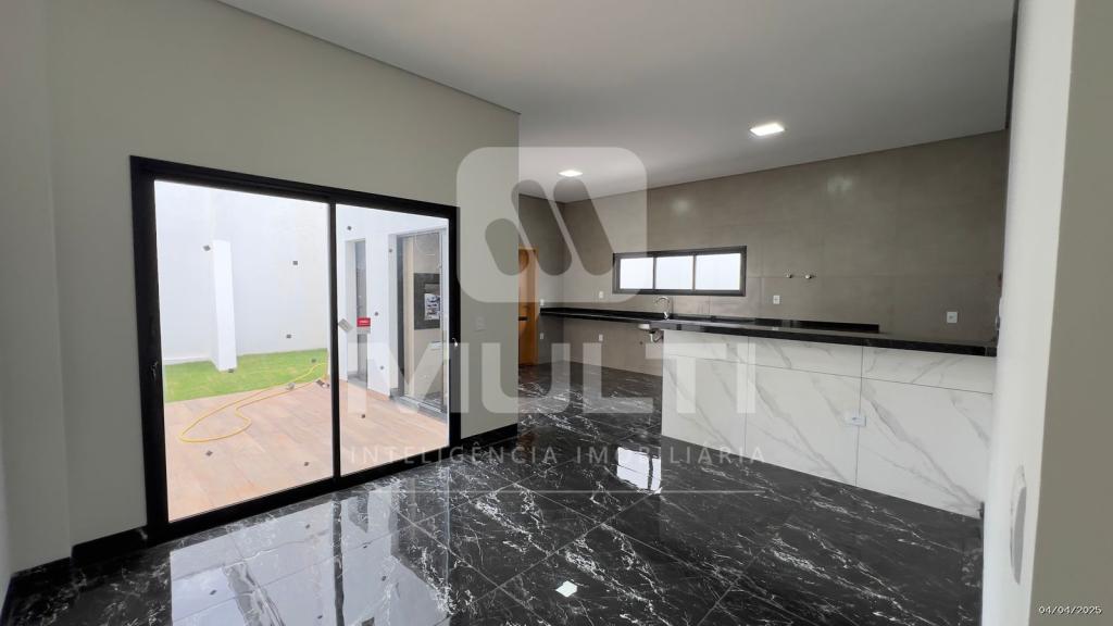Casa de Condomínio à venda com 3 quartos, 221m² - Foto 5