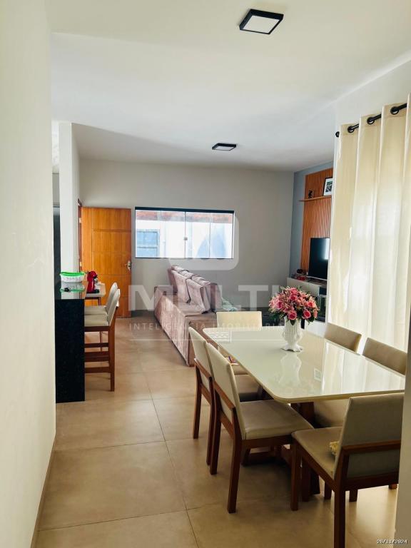 Casa, 3 quartos, 235 m² - Foto 4