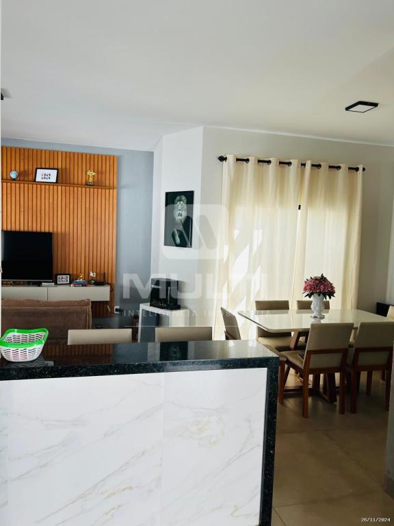 Casa, 3 quartos, 235 m² - Foto 5