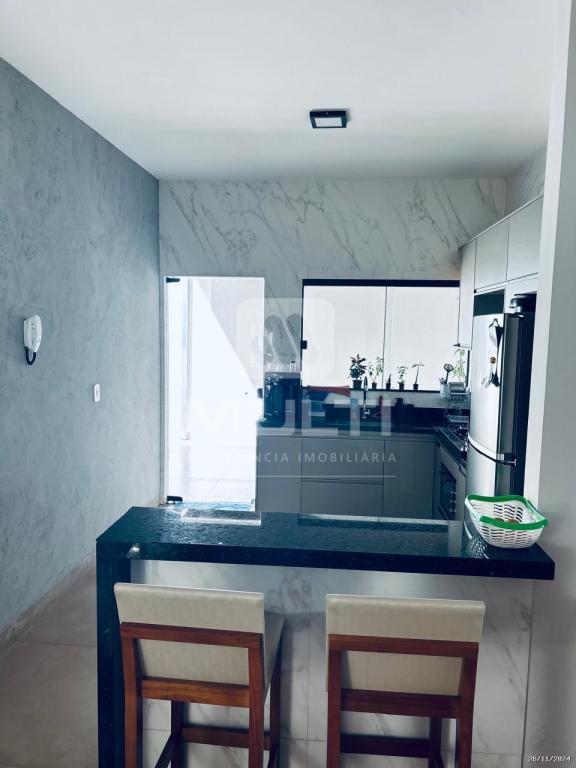 Casa, 3 quartos, 235 m² - Foto 13