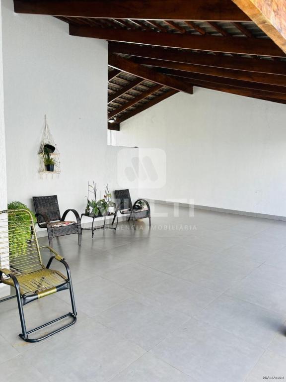 Casa, 3 quartos, 235 m² - Foto 19