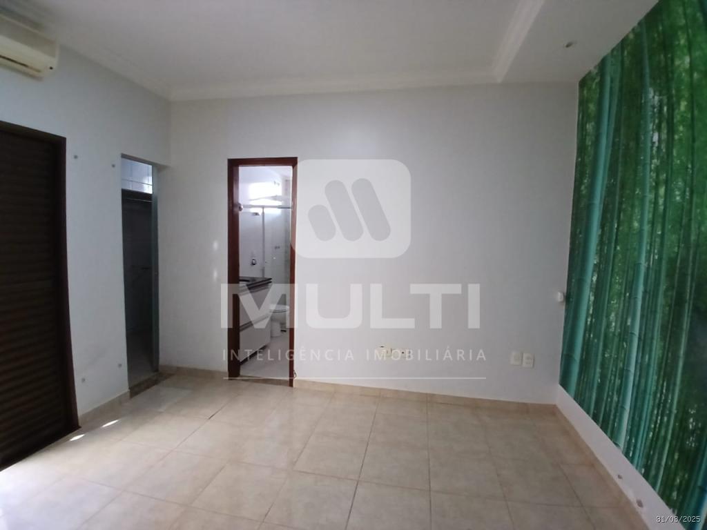 Casa à venda com 3 quartos, 200m² - Foto 6
