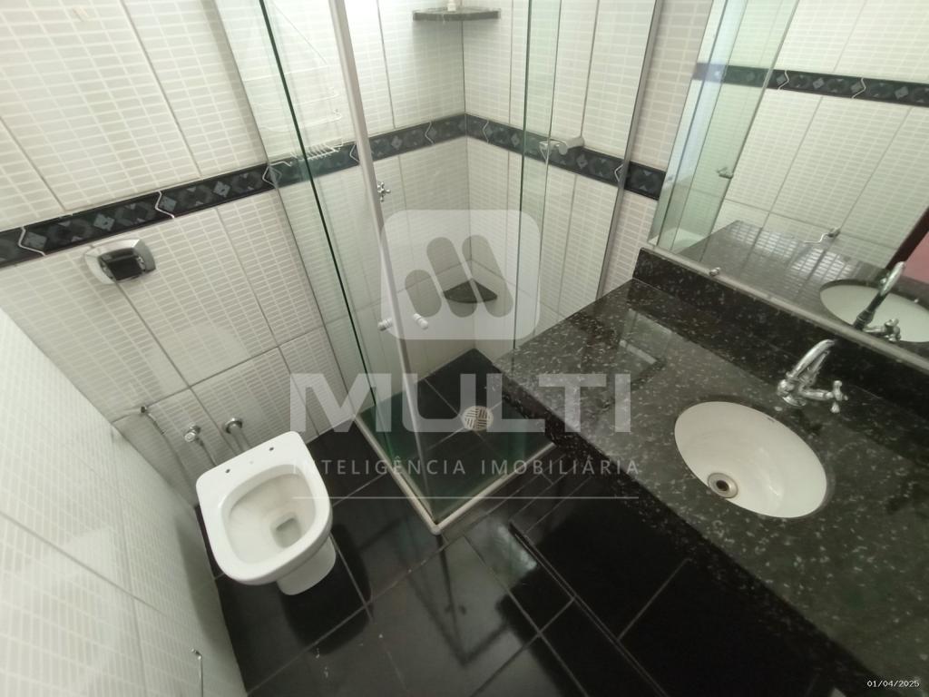 Casa à venda com 4 quartos, 117m² - Foto 12