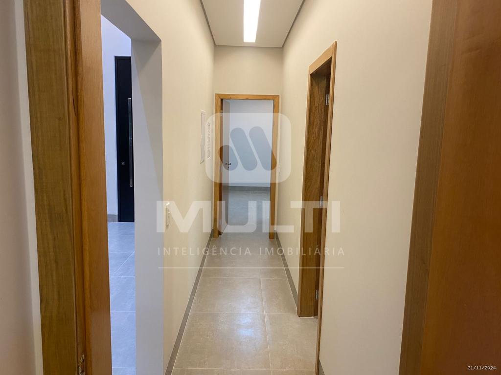 Casa à venda com 3 quartos, 160m² - Foto 4